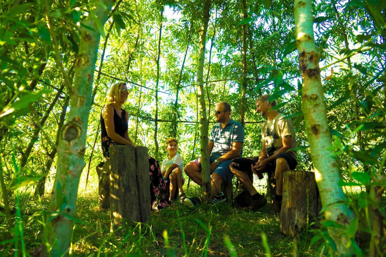 De Smishoeve Heers Buitenkant foto